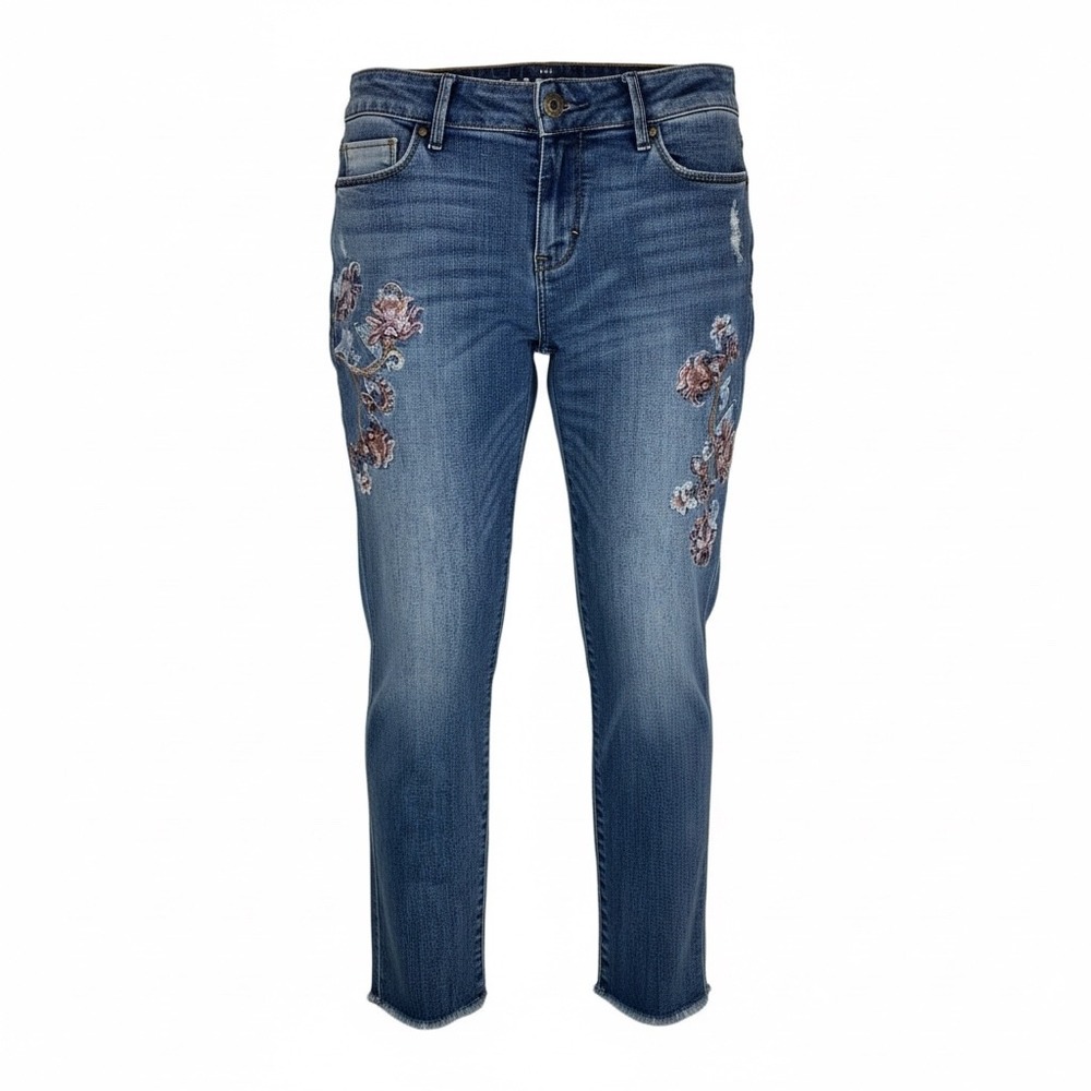 White House Black Market The Straight Jeans Size 2 Floral Embroidered Frayed Hem